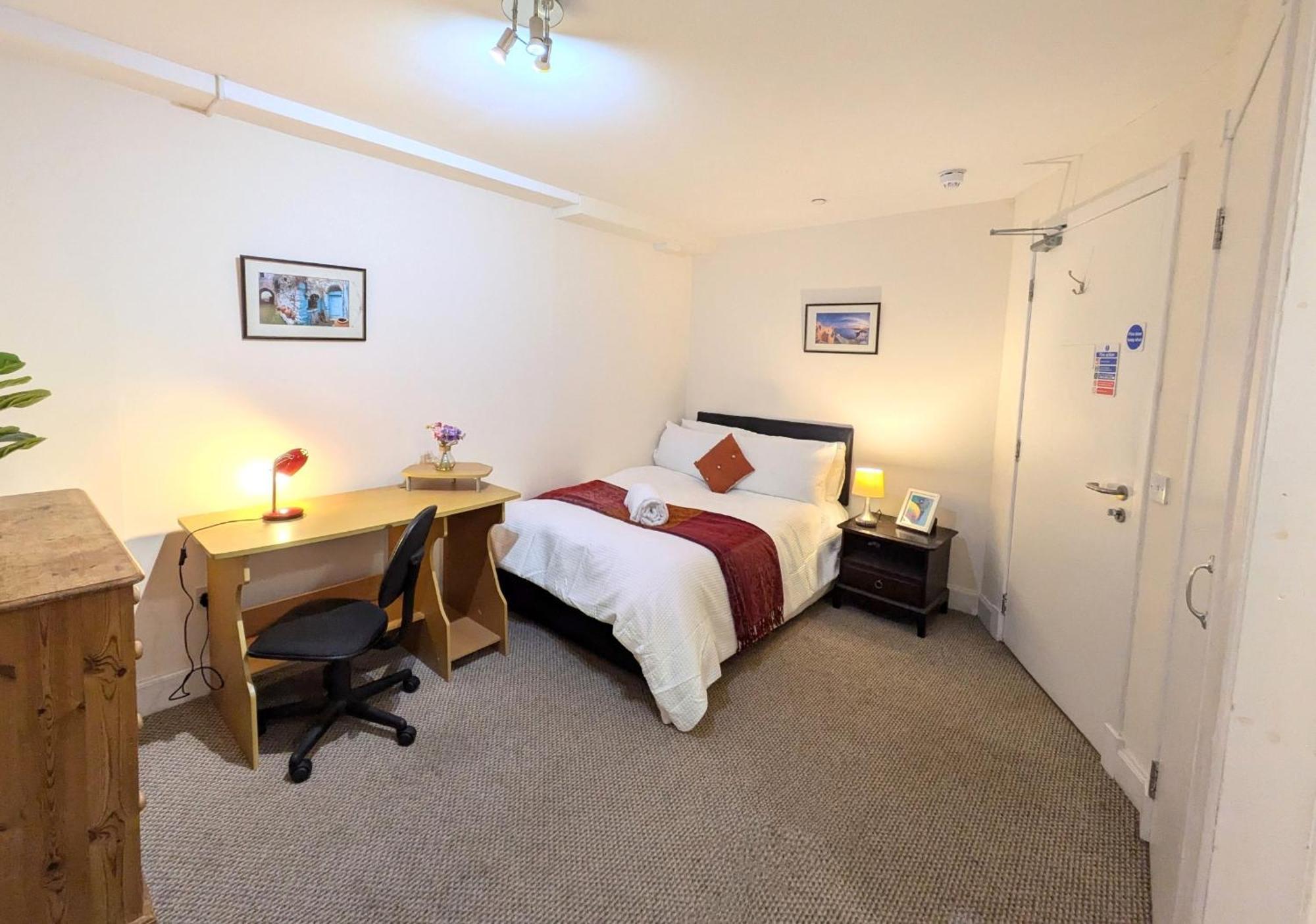 Hollybank - Ensuite Room & Use Of Large Shared Kitchen Dumfries Exterior photo